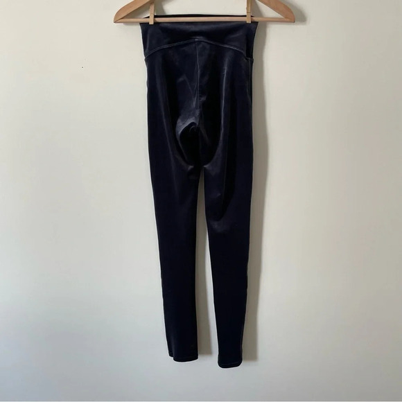 Spanx Velvet  Leggings Navy - Picture 5 of 10